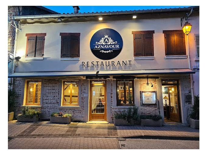 Le restaurant - Aznavour - Villars-les-Dombes - bien manger VILLARS-LES-DOMBES